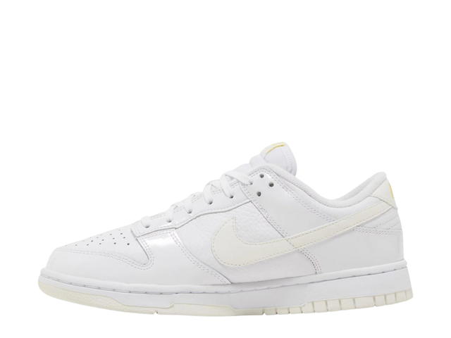Nike Nike Dunk Low Valentine's Day Yellow Heart (Women's) - view 2