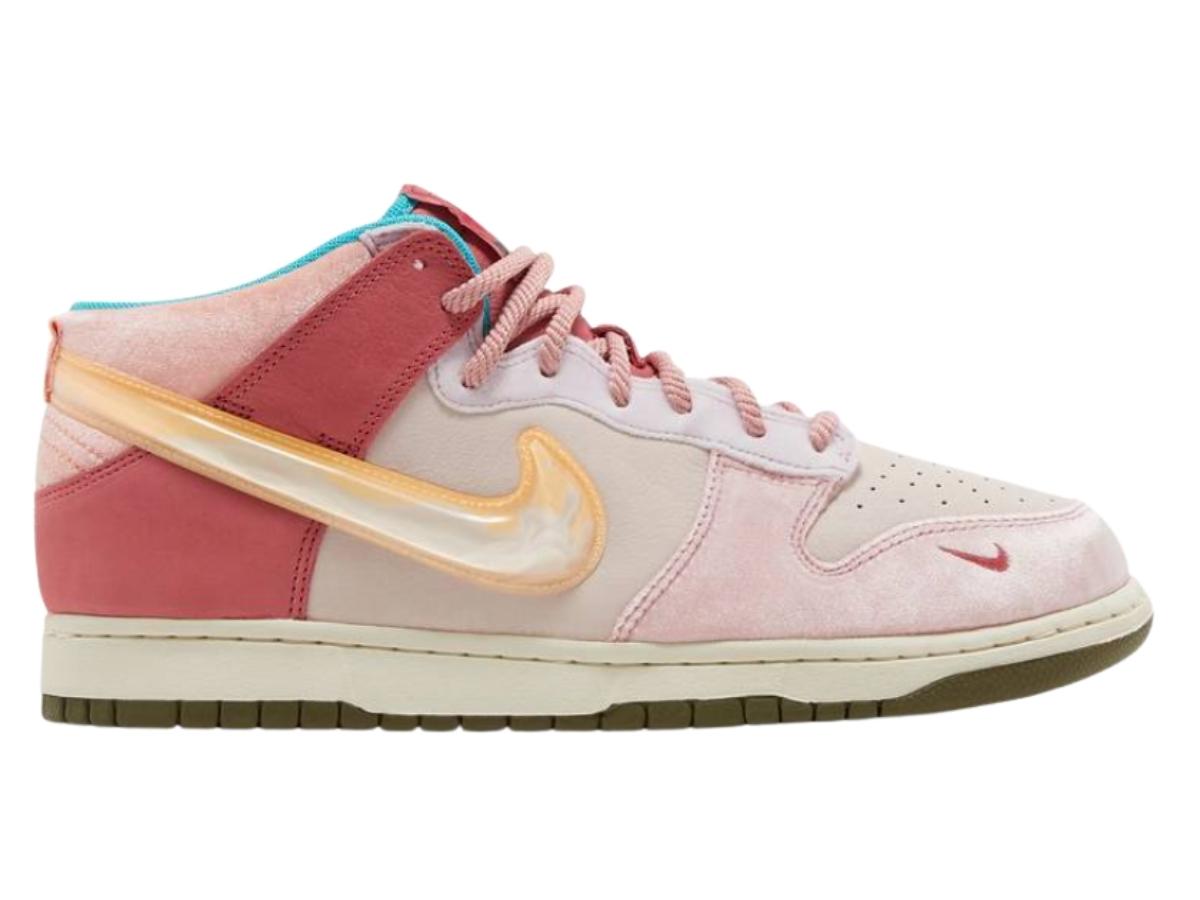 Nike Nike Dunk Mid Social Status Free Lunch Strawberry Milk