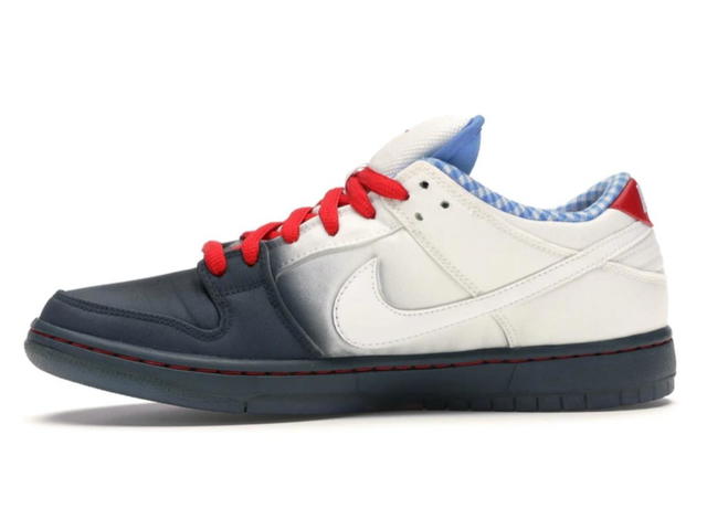 Nike Nike SB Dunk Low Dorothy - view 2
