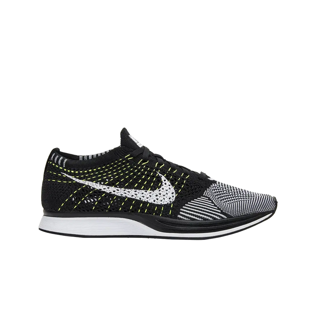 Nike Nike Flyknit Racer Black White Volt
