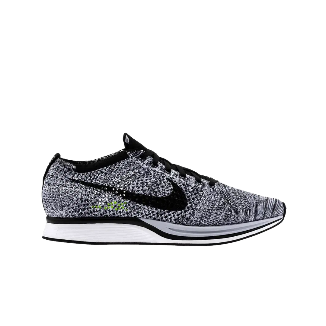 Nike Nike Flyknit Racer Oreo