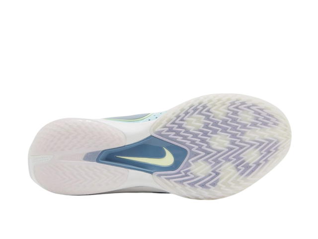 Nike Nike GT Cut 3 Easter - view 4