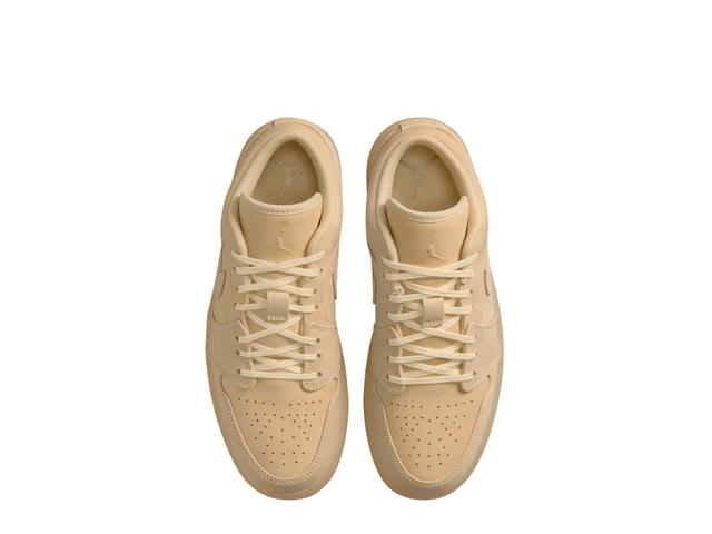 Nike Nike Jordan 1 Low SE Sand (W) - view 3