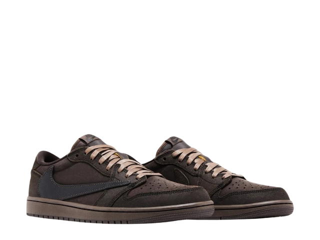 Jordan Jordan 1 Retro Low OG SP Travis Scott Velvet Brown - view 3