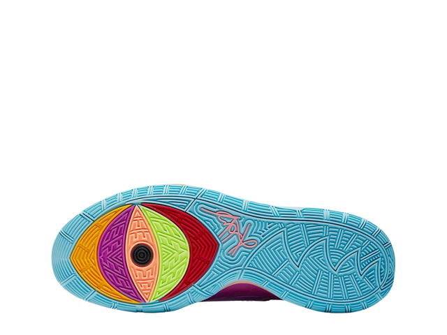 Nike Nike Kyrie 6 Preheat Collection Heal The World - view 4