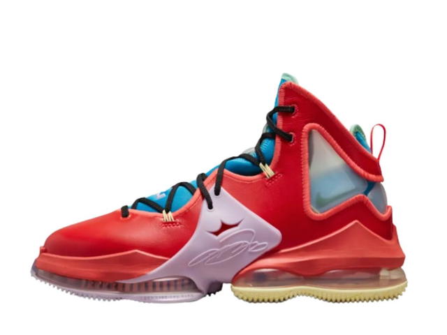 Nike Nike LeBron 19 The Map - view 2