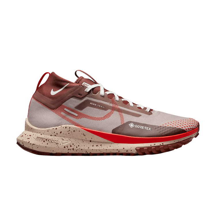Nike Nike React Pegasus Trail 4 GORE-TEX 'Diffused Taupe Picante Red'