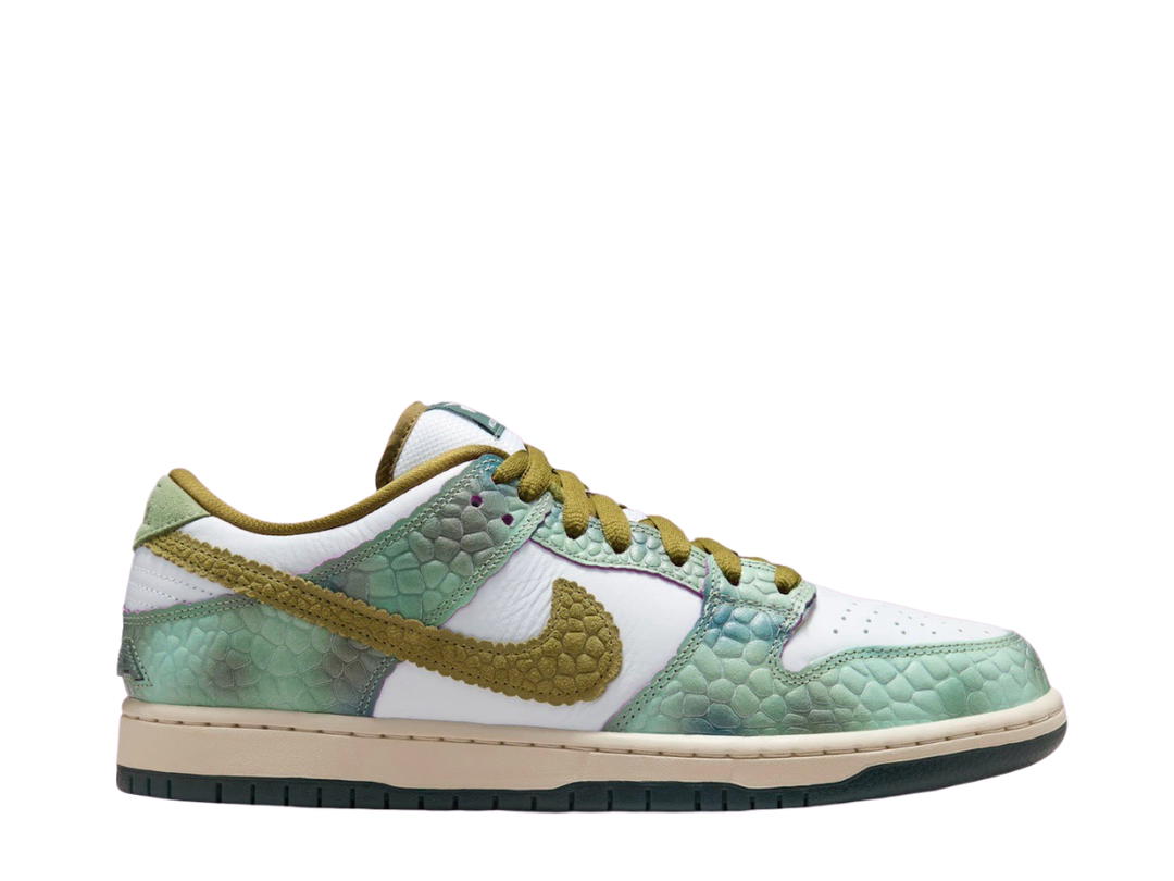 Nike Nike SB Dunk Low Alexis Sablone Chameleon