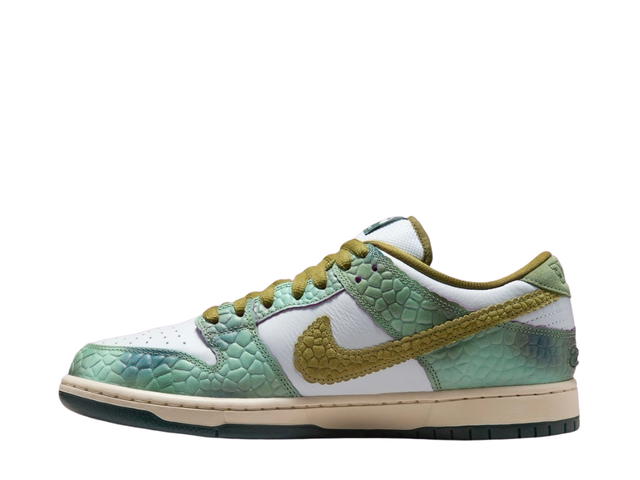 Nike Nike SB Dunk Low Alexis Sablone Chameleon - view 2