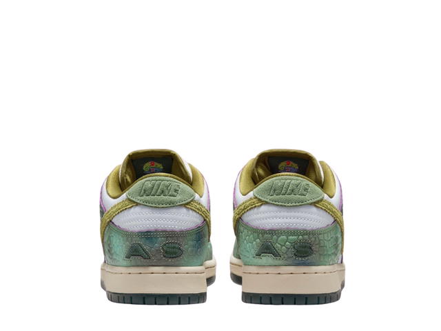 Nike Nike SB Dunk Low Alexis Sablone Chameleon - view 6