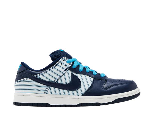 Nike Nike SB Dunk Low Avenger Navy - view 1