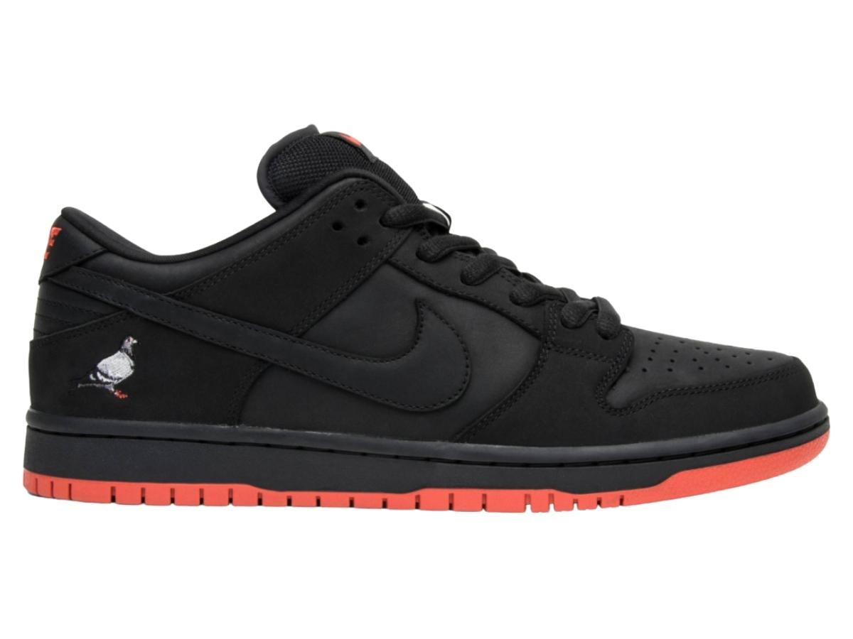 Nike Nike SB Dunk Low Black Pigeon (Engraved)