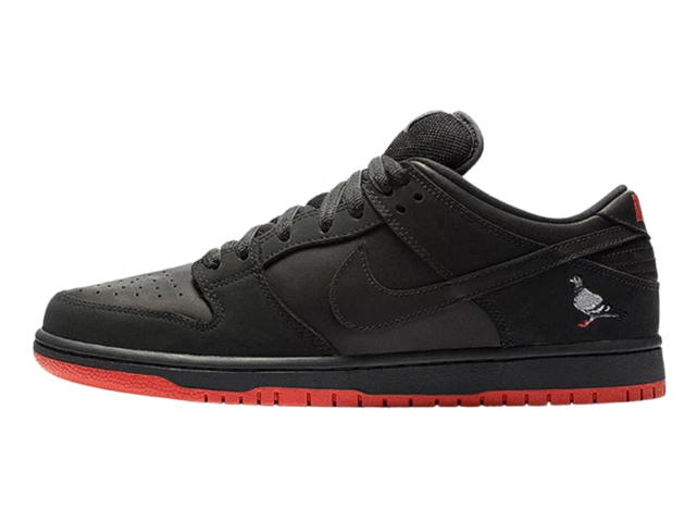 Nike Nike SB Dunk Low Black Pigeon (Engraved) - view 2