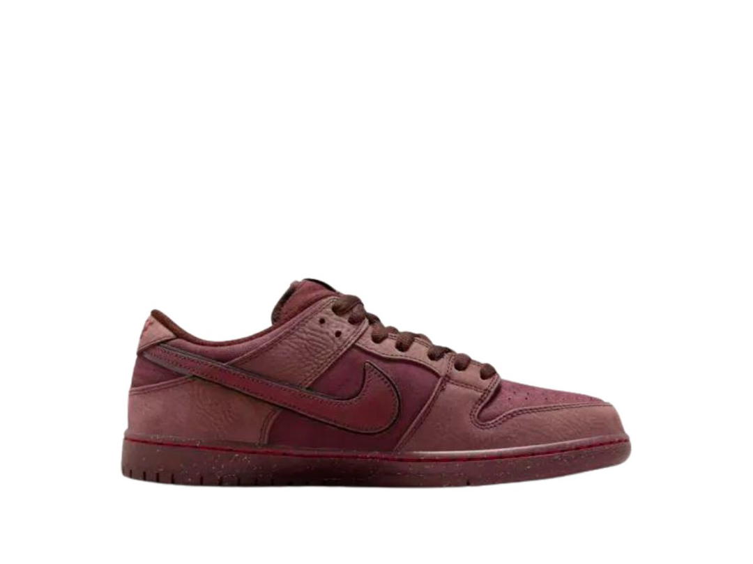 Nike Nike SB Dunk Low City of Love Burgundy Crush