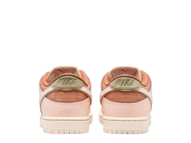 Nike Nike SB Dunk Low Trocadéro Gardens - view 6
