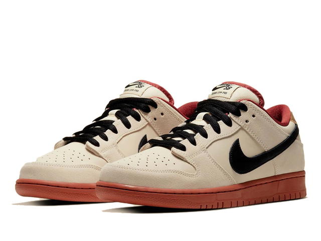 Nike Nike SB Dunk Low Pro Hennessy - view 3