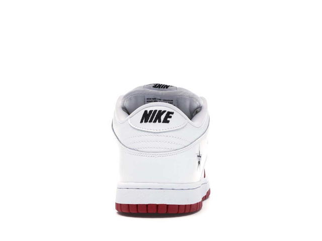 Nike Nike SB Dunk Low Supreme Jewel Swoosh Red - view 2