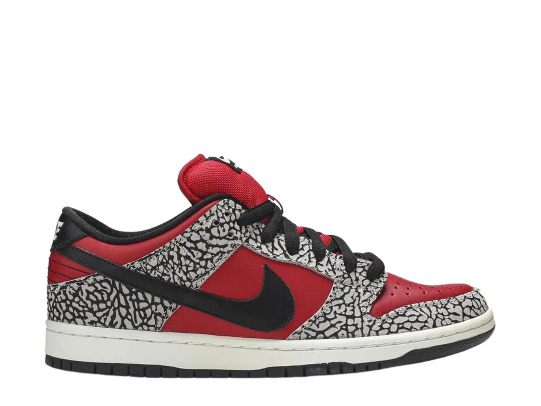 Nike Nike SB Dunk Low Supreme Red Cement (2012)