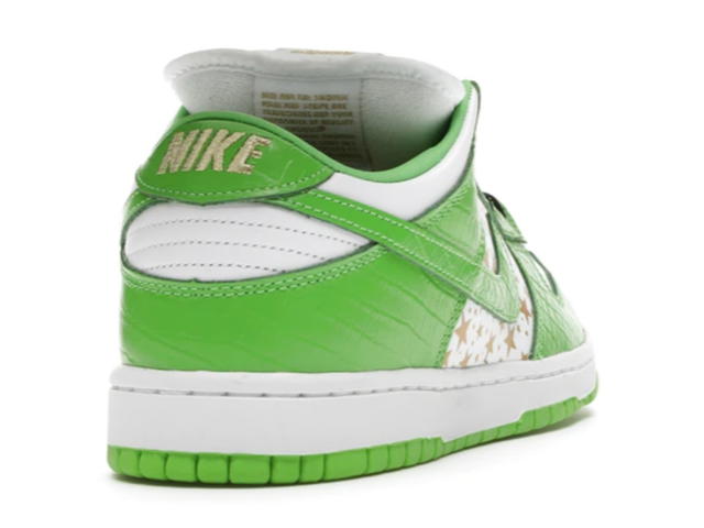 Nike Nike SB Dunk Low Supreme Stars Mean Green (2021) - view 3