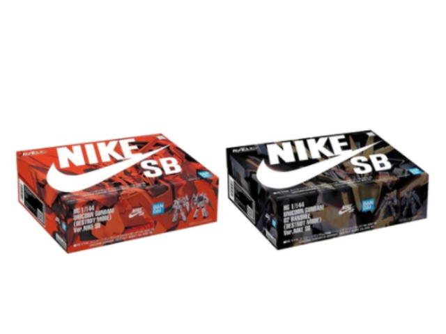 Nike Nike SB Unicorn Gundam x Bandai Gundam (1/144 Scale) Model Kit Action Figure Set - view 2