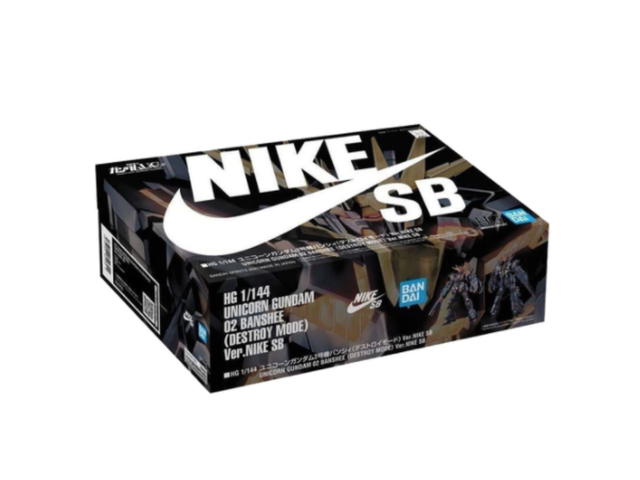 Nike Nike SB Unicorn Gundam x Bandai Gundam (Destroy Mode) (1/144 Scale) Model Kit Action Figure - view 2