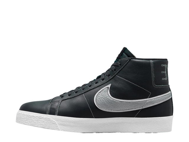 Nike Nike SB Zoom Blazer Mid Mason Silva Dark Obsidian Metallic Silver - view 2