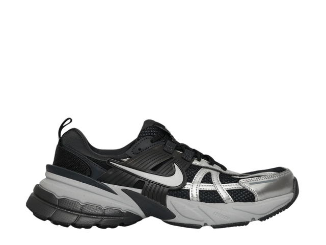 Nike Nike V2K Run Black Metallic Silver (Women's) - view 1