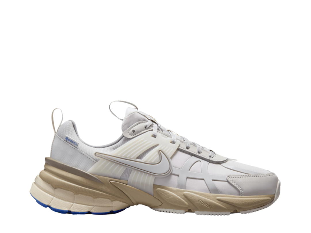Nike Nike V2K Run Gore-Tex Light Bone (Women's)