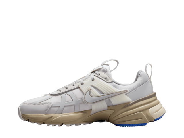 Nike Nike V2K Run Gore-Tex Light Bone (Women's) - view 2