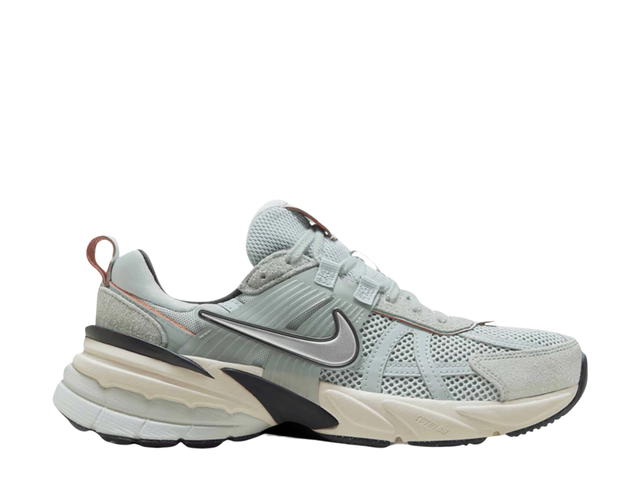 Nike Nike V2K Run Light Pumic Black Chrome (Women's) - view 1