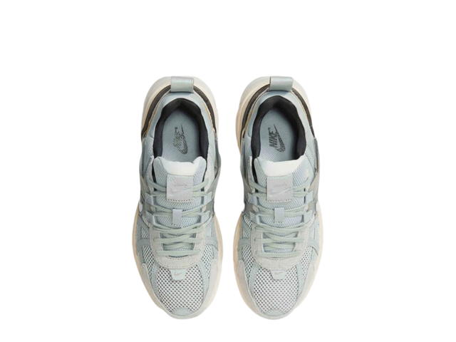 Nike Nike V2K Run Light Pumic Black Chrome (Women's) - view 3