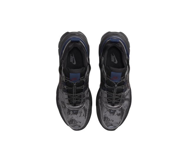 Nike Nike V2K Run Metallic Dark Grey Burgundy Crush (W) - view 4