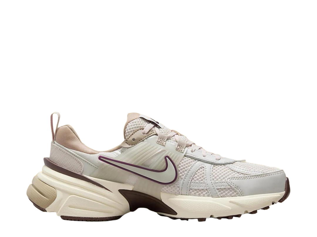 Nike Nike V2K Run Light Orewood Brown (Women's)