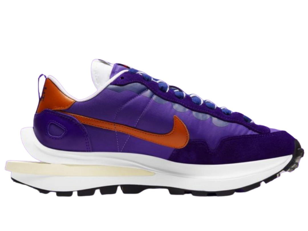 Nike Nike VaporWaffle x Sacai "Dark Iris"