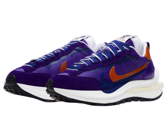 Nike Nike VaporWaffle x Sacai "Dark Iris" - view 3