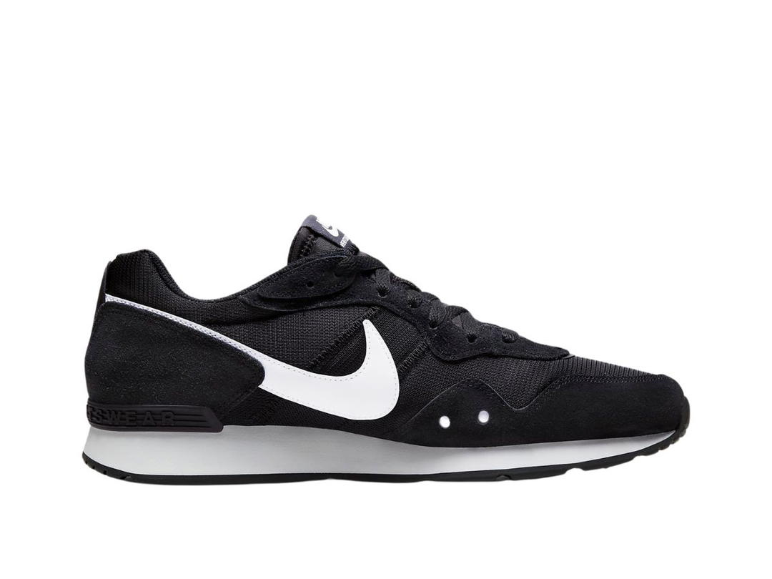 Nike Nike Venture Runner Black White