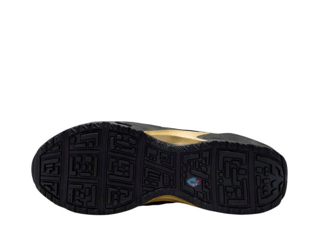 Nike Nike Air Max SNDR Black Metallic Gold - view 6