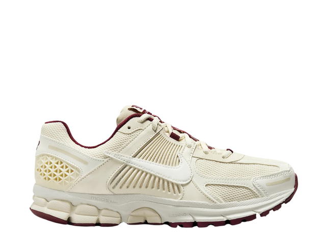Nike Nike Air Zoom Vomero 5 Valentine's Day (W) - view 1