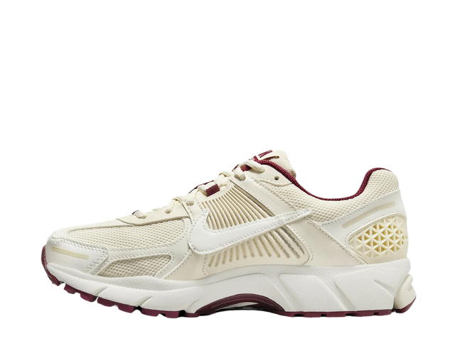 Nike Nike Air Zoom Vomero 5 Valentine's Day (W) - view 2
