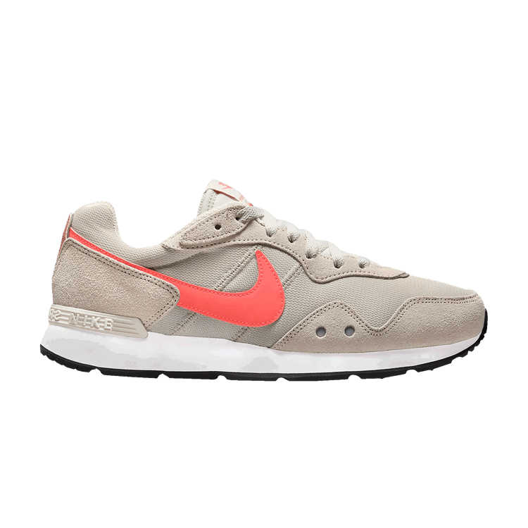 Nike Nike Wmns Venture Runner Wide 'Light Bone Magic Ember'