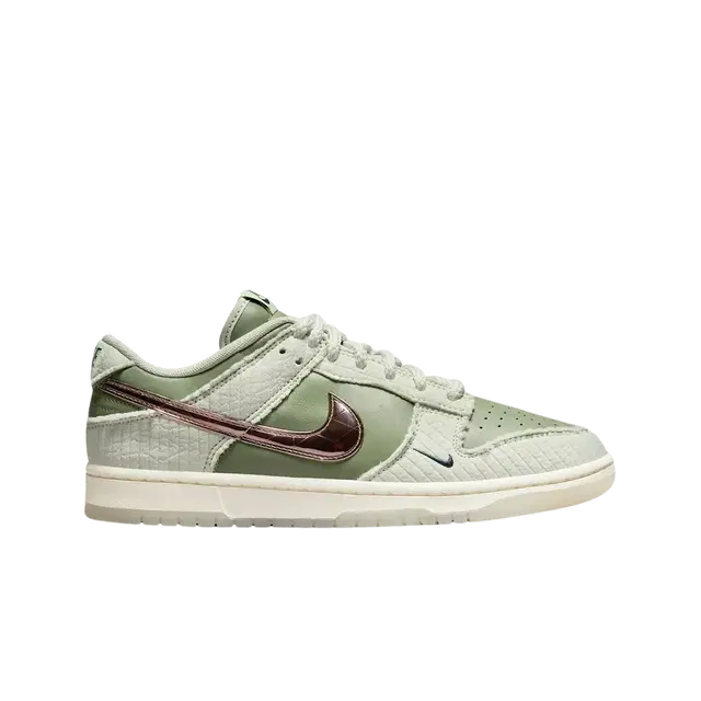 Nike Nike Dunk Low Retro PRM Kyler Murray Be 1 of One - view 1