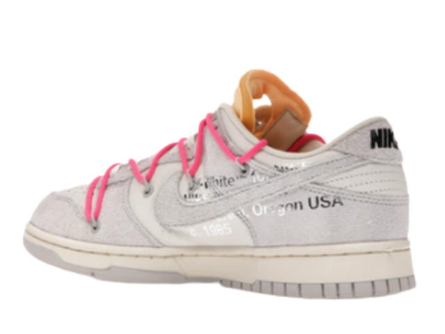 Nike Nike x Off-White Dunk Low Lot 17 - view 3
