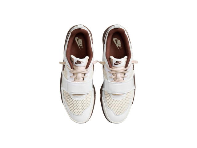 Nike Nike Zoom Field Jaxx x Travis Scott Light Chocolate - view 3