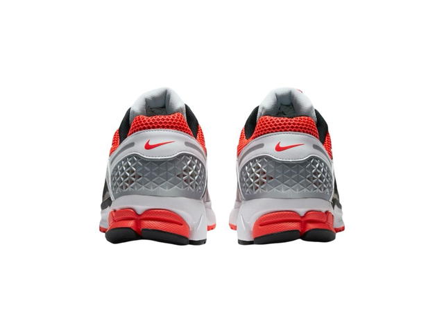 Nike Nike Zoom Vomero 5 Bright Crimson - view 4