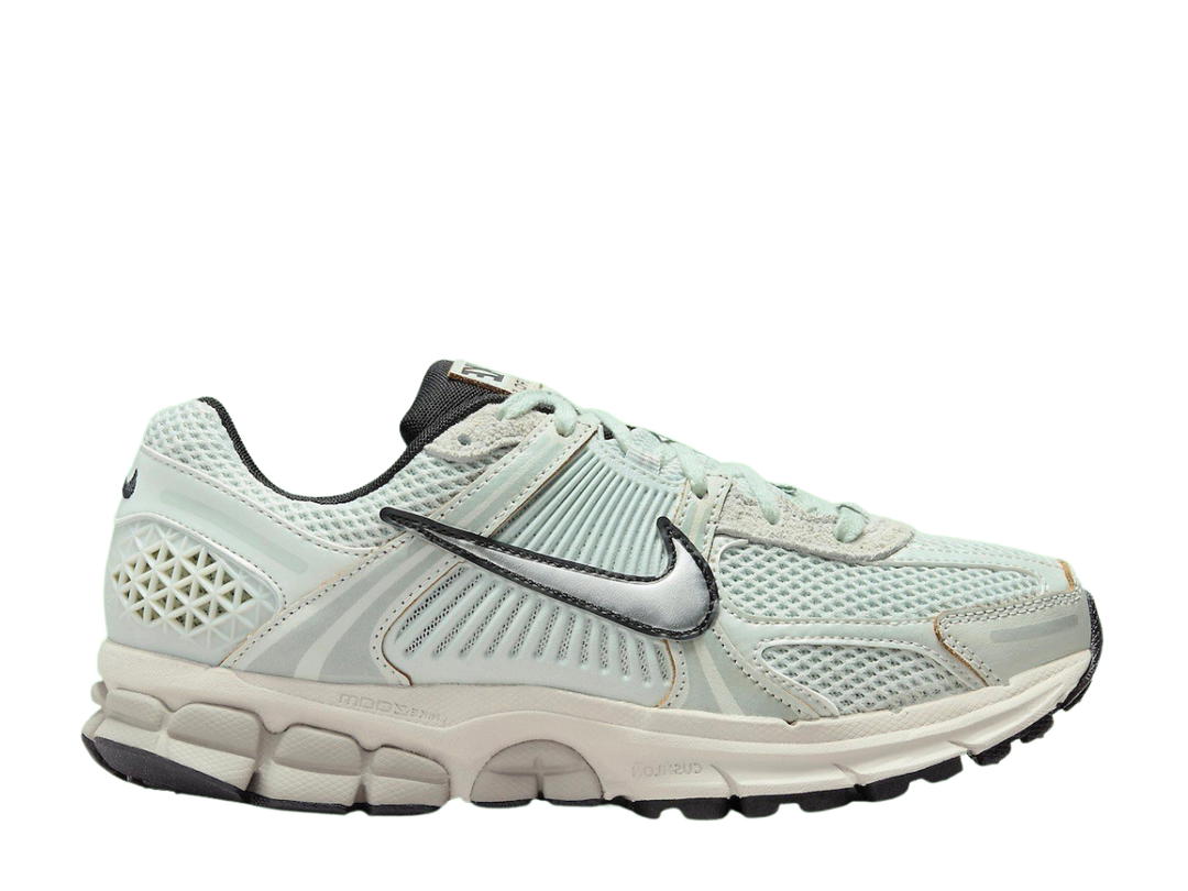 Nike Nike Zoom Vomero 5 Light Silver Chrome (Women's)