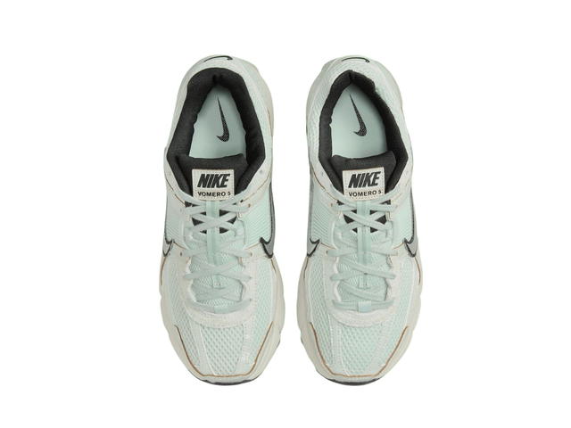 Nike Nike Zoom Vomero 5 Light Silver Chrome (Women's) - view 4