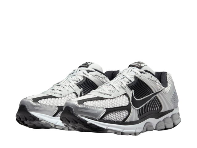 Nike Nike Zoom Vomero 5 Metallic Silver Black - view 3