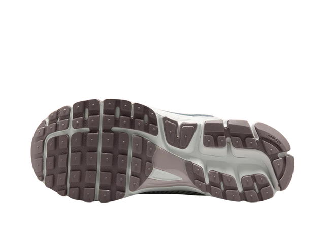 Nike Nike Zoom Vomero 5 Metallic Silver Platinum Violet (W) - view 4
