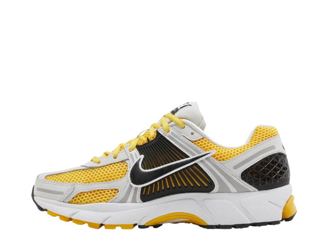 Nike Nike Zoom Vomero 5 Photon Dust Laser Orange - view 2