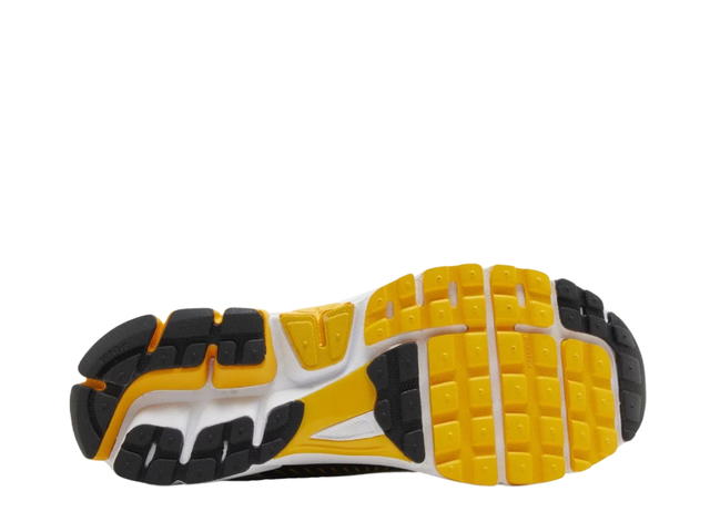 Nike Nike Zoom Vomero 5 Photon Dust Laser Orange - view 5
